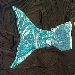 Girl's Mermaid Reversible Sequin Blanket